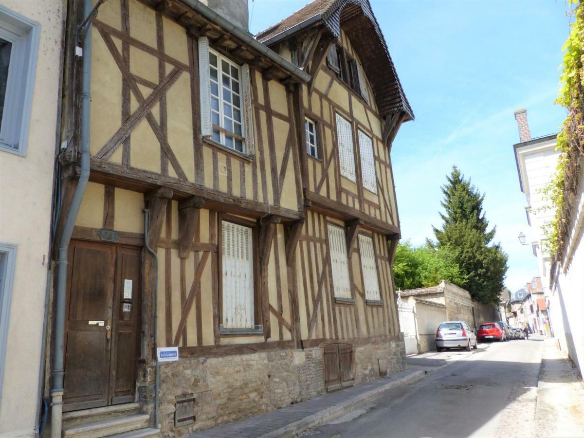 Ferienwohnung L'Oiseau De La Cathedrale - Calme - Jardin - Wifi Troyes Exterior foto